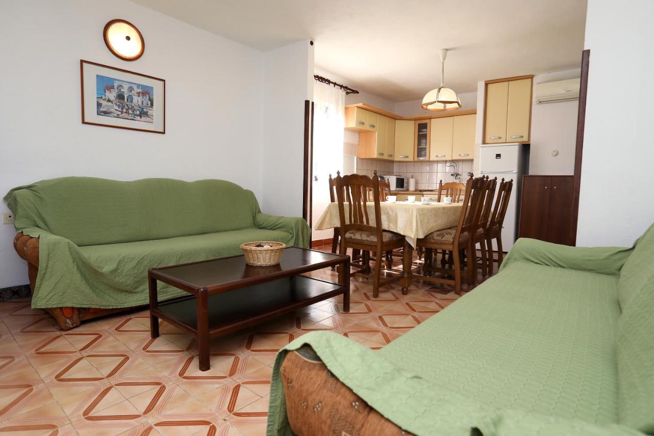 Apartman Karaga Трогір Екстер'єр фото