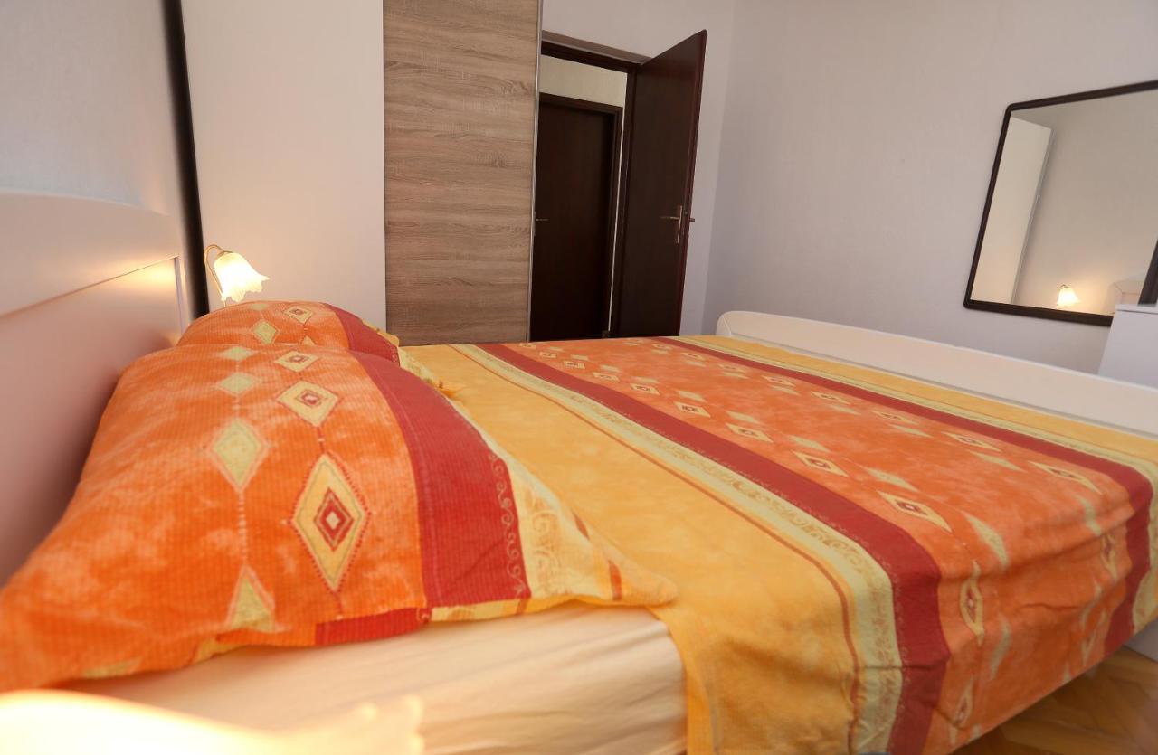 Apartman Karaga Трогір Екстер'єр фото
