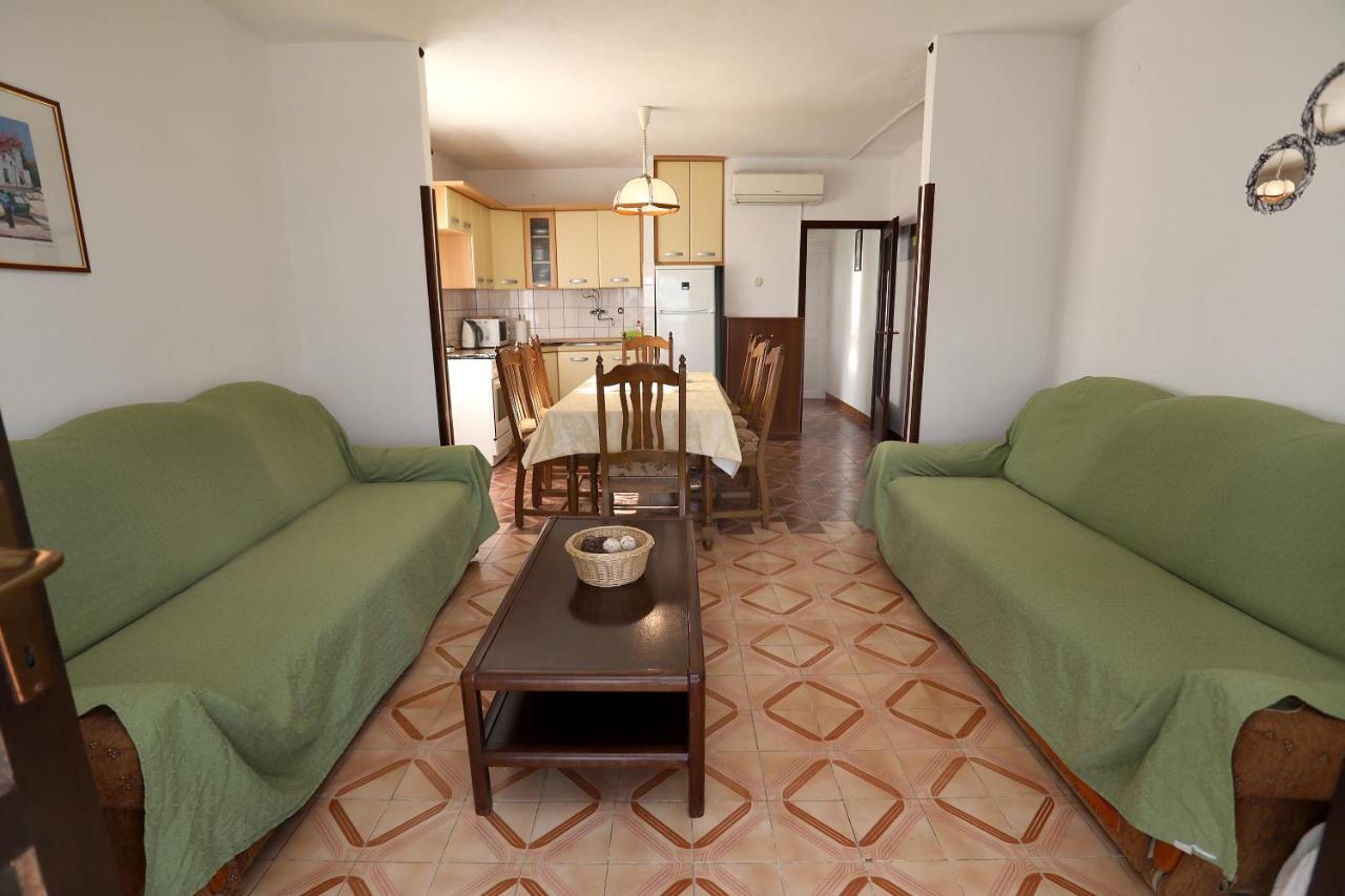 Apartman Karaga Трогір Екстер'єр фото