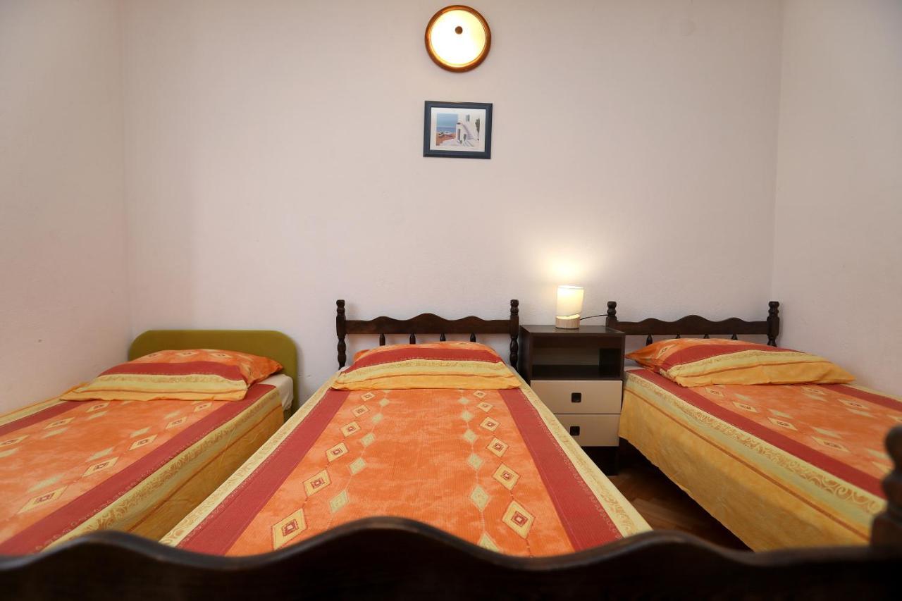 Apartman Karaga Трогір Екстер'єр фото