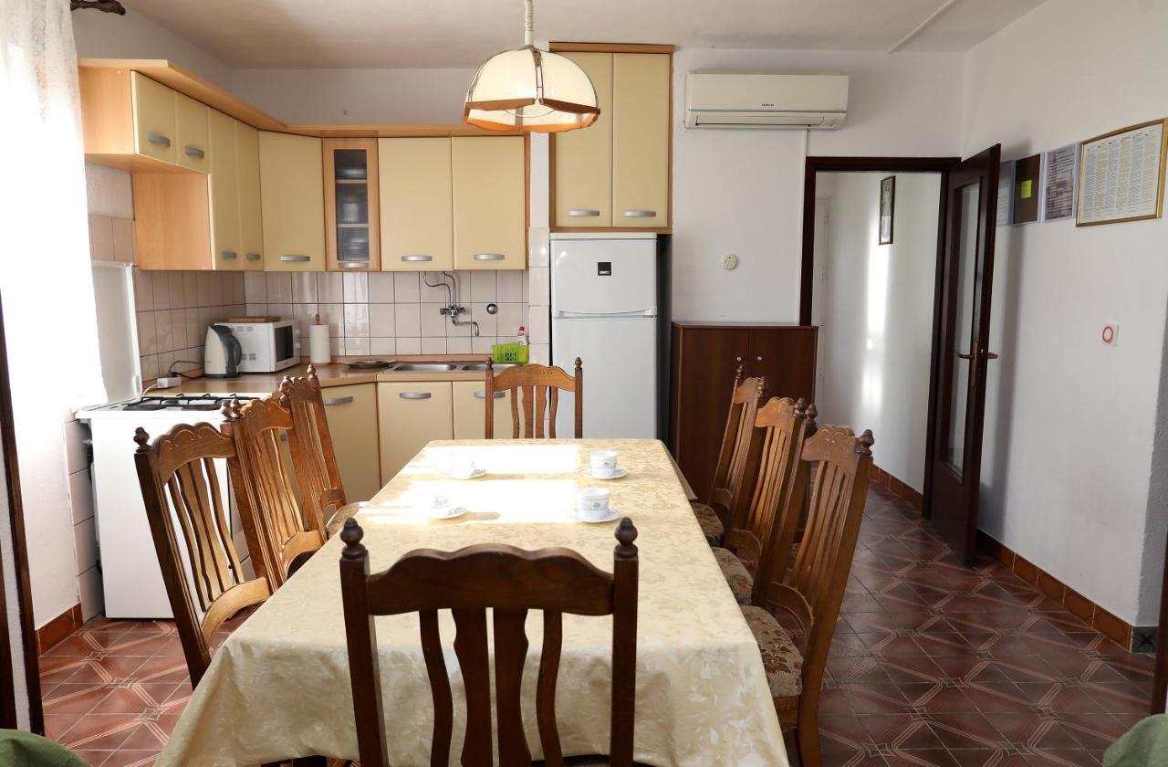 Apartman Karaga Трогір Екстер'єр фото